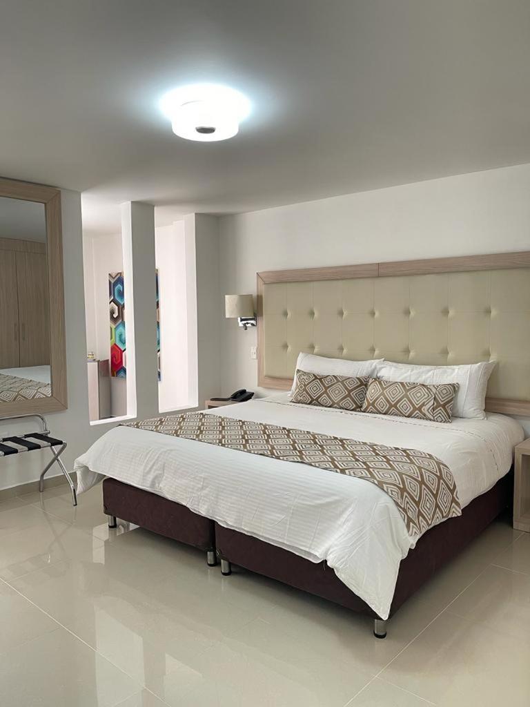 Hotel Juan Maria Tuluá المظهر الخارجي الصورة