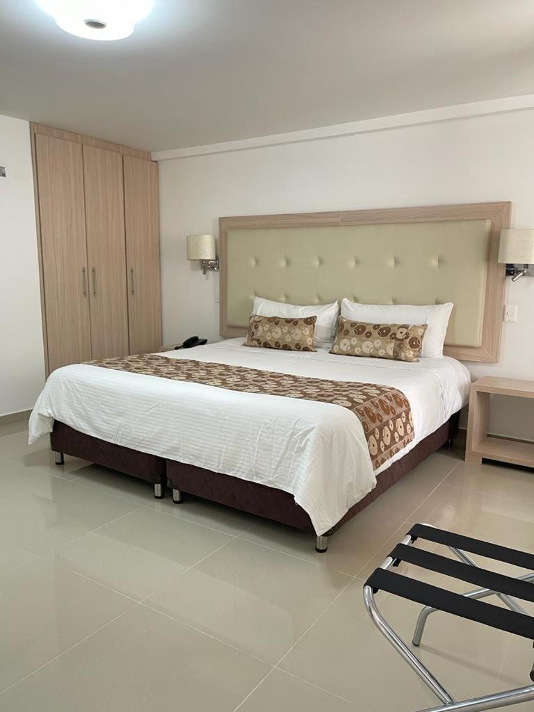 Hotel Juan Maria Tuluá المظهر الخارجي الصورة